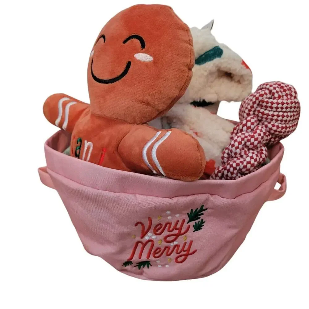 NWT Hallmark Christmas Pet Basket Blanket Stuffy Toy Hallmark Pets